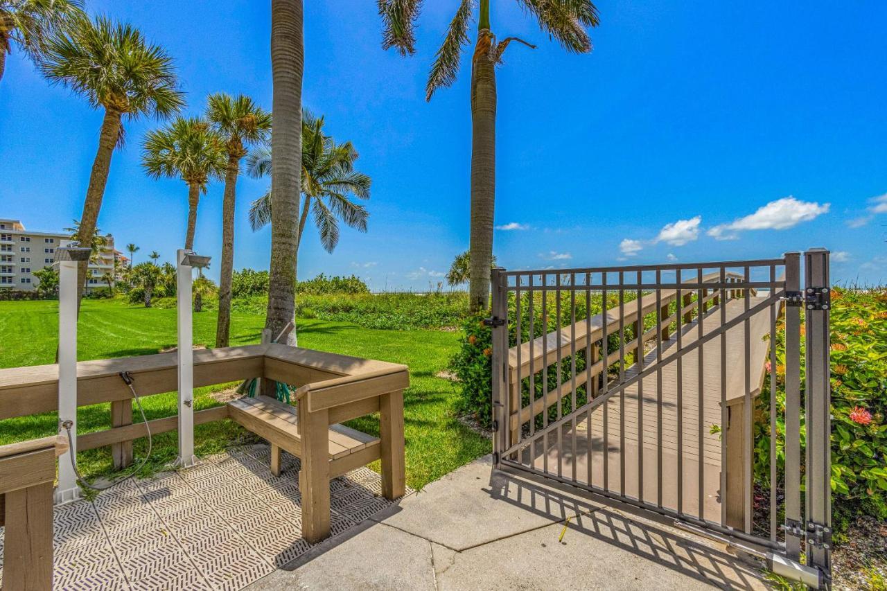 Bird Of Paradise Marco Island Exterior photo